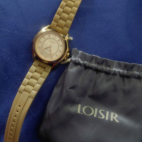 Loisir women's watch like new, beige silicone strap, 3atm waterproof