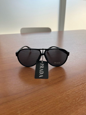 Prada sunglasses new, black
