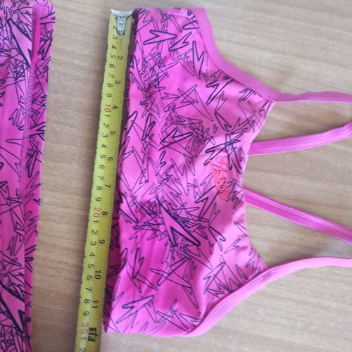 Speedo swimsuit like new, suitable for swimming pool, kids'