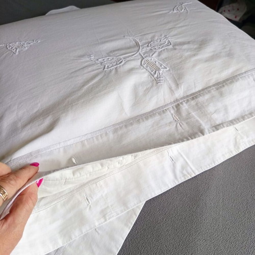 Vintage white cotton pillowcases pair with embroidery used