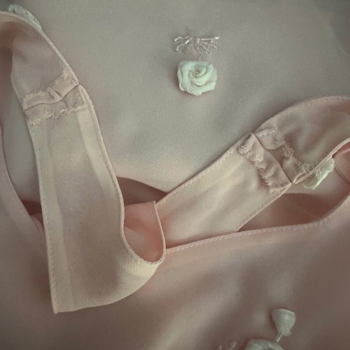 Women's pink organza blouse M with lining, floral decoration