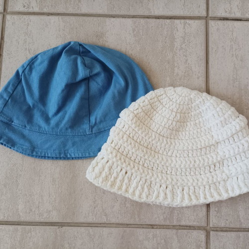 Baby hats set of two for 2-3 years, cotton and knitted