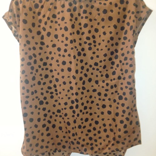 Blouse with open back XS new