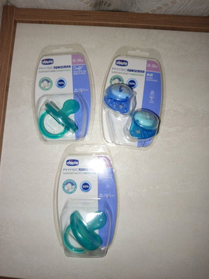 Chicco Physio Forma Soft and Forma Air Orthodontic Pacifiers set, new