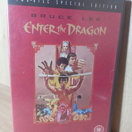Enter the Dragon DVD with English subtitles, like new