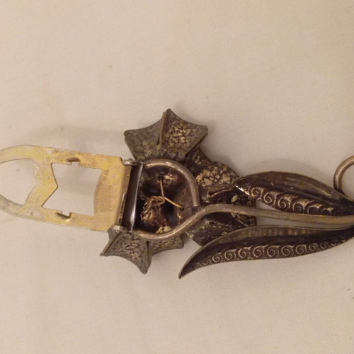 Dress clip vintage used