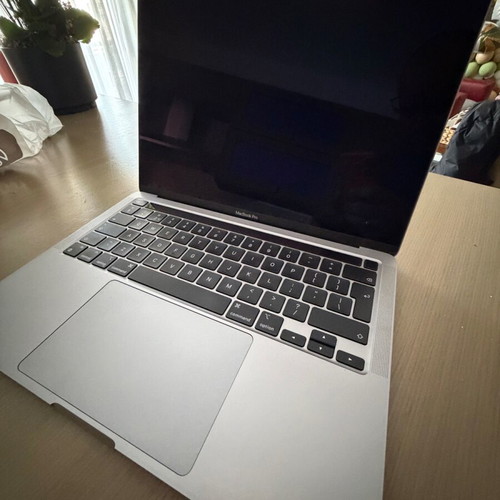 MacBook Pro M1 16GB 512GB with TouchBar and Magic Mouse 2 like new