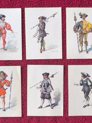 Set of 6 collectible postcards with Swiss soldiers, like new