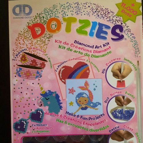 Diamond Dotz DOTZIES Pink DTZ10.001 creative craft kit, 6 projects
