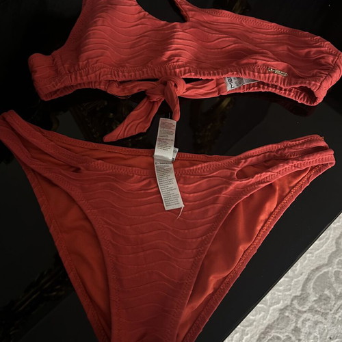 Med bikini used, coral red, size L
