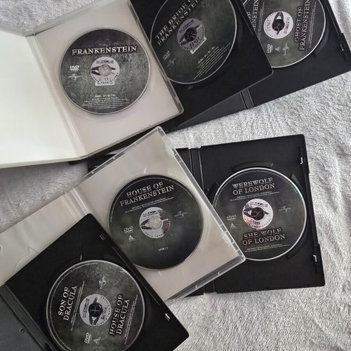Universal Classic Monsters DVD used with Greek subtitles
