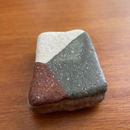 Natural sandstone with colorful geometric pattern new