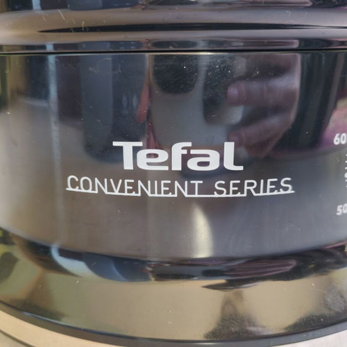 Tefal VC140131 steam cooker like new with rice bowl