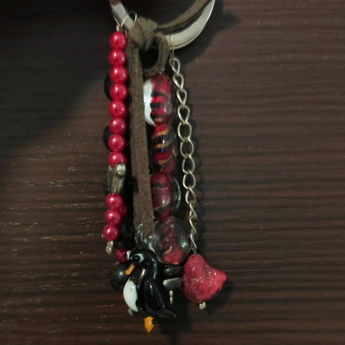 Keychain new, black and red