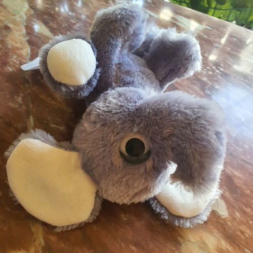 Elephant plush toy new, beautiful and in excellent condition
