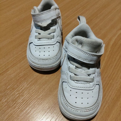 Nike shoes used No 21