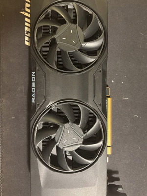 AMD 7800XT graphics card used, faulty, runs games at 60fps