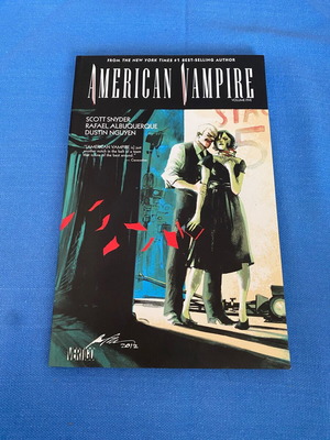 American Vampire Vol. 5 like new, English comic