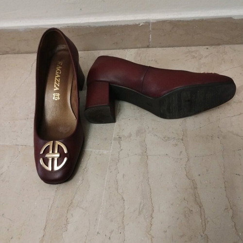 Ragazza pump in tan color like new, size 37