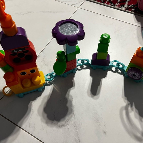 Fisher-Price Mega Bloks Caterpillar building blocks like new 12+ months