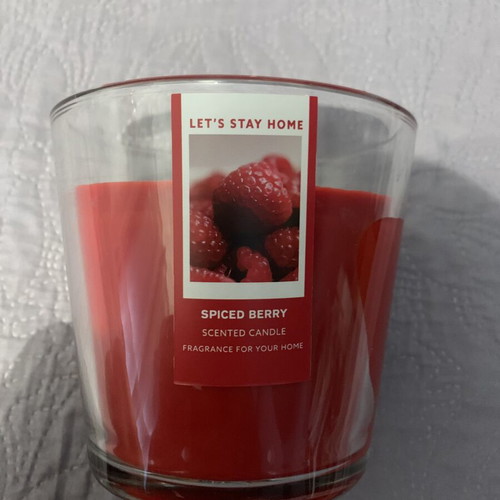 Scented candle Spiced Berry new, 32 hours burn time