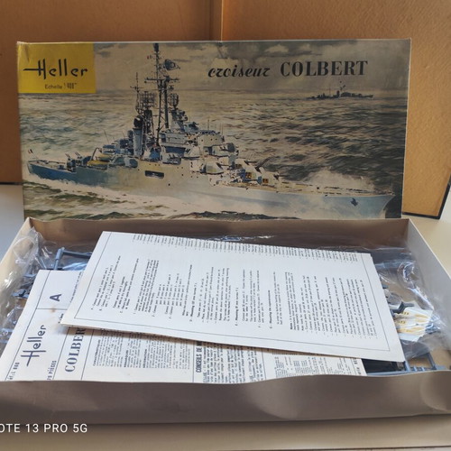 Heller Croiseur Colbert model kit 1/400 scale vintage
