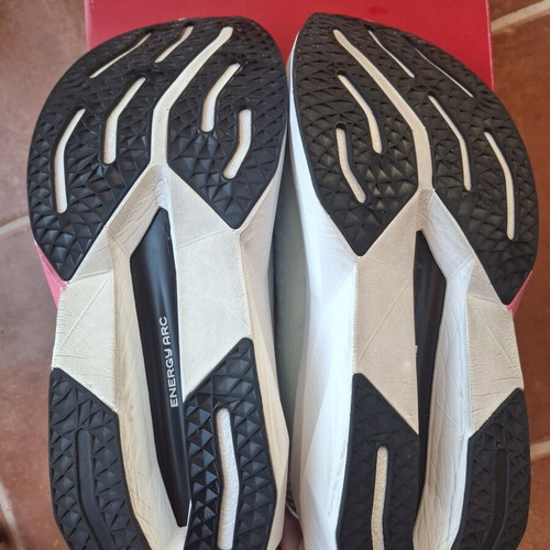 New Balance Fuelcell SuperComp Trainer v3 running shoes, size 44