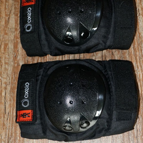 Protective set for roller new, size XS for teens
