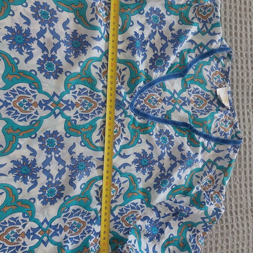 Blink Beach Caftan silk size S/M like new, blue and white