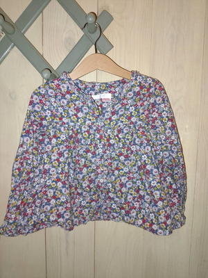 Zara shirt No116 for 6 years like new, multicolored