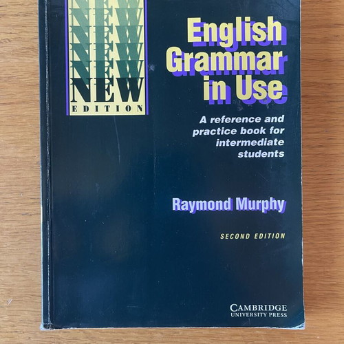 English Grammar in Use (Second Edition) by Raymond Murphy