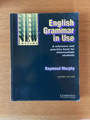 English Grammar in Use (Second Edition) by Raymond Murphy