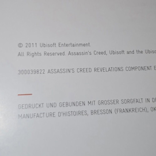 Assassin's Creed Encyclopedia 2011 like new, German language