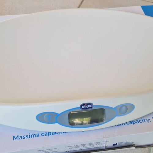 Chicco Digital Baby Scale like new