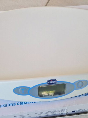Chicco Digital Baby Scale like new