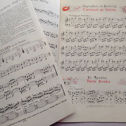 Sheet music books from the 80s used, set of 3