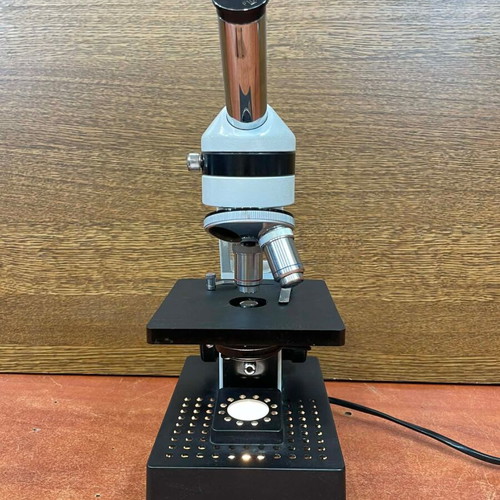 Vintage Eschenbach 3462 Microscope with Olympus P10X lens used