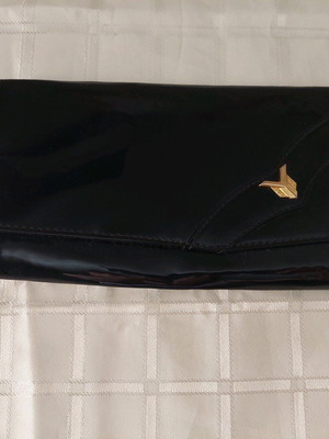 Φάκελος τσαντάκι λούστρινο μαύρο με αγκράφα, σαν καινούργιο