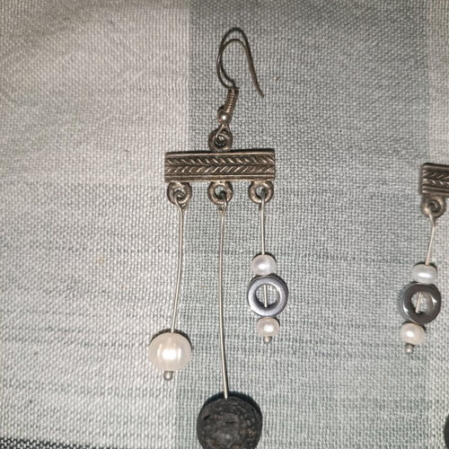 Boho earrings like new, black and silver