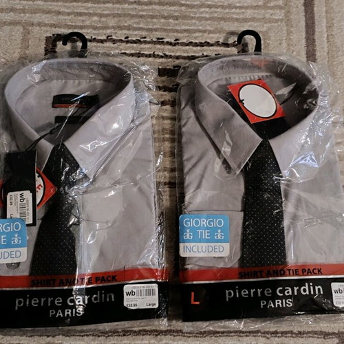Pierre Cardin Grey Dress Shirt Large with Tie new