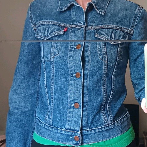 Levi's denim jacket like new, women's size S, blue