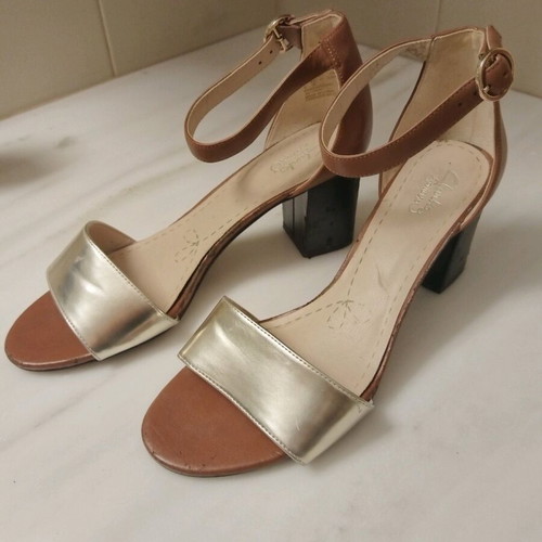 Clarks women's sandals used with square heel brown and gold