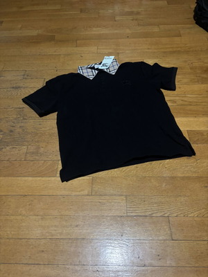 Burberry polo shirt with blue lining, new