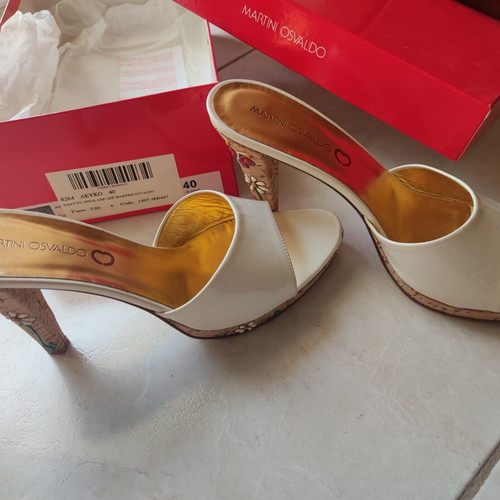Martini Osvaldo mule white leather with colorful heel, new
