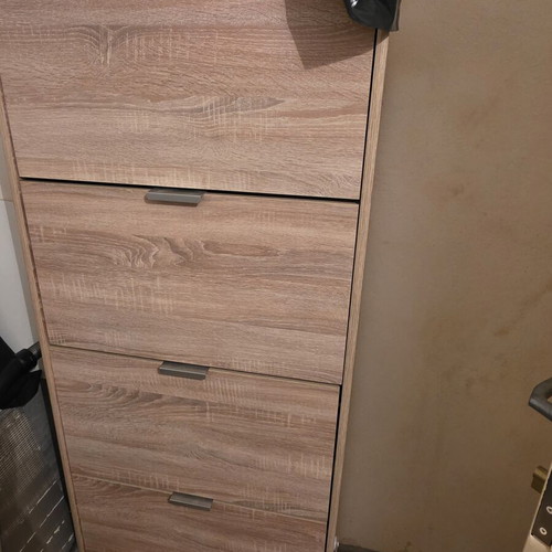 Shoe Rack like new, 1.55m height, 67cm length, 28cm depth