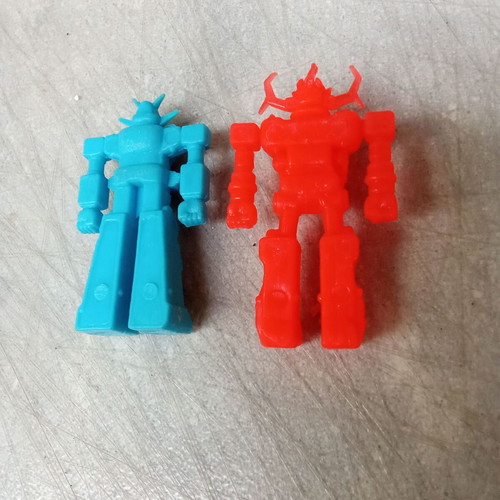 Alien figure set used, rare collectible from 1980s Lakis Kap Delta ice cream