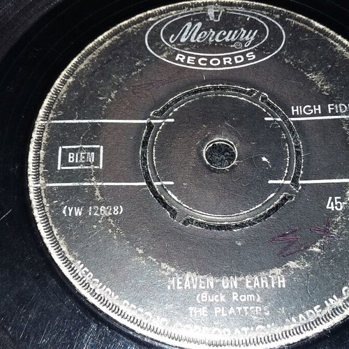 Foreign 7-inch records used, rare collection of 4 pieces