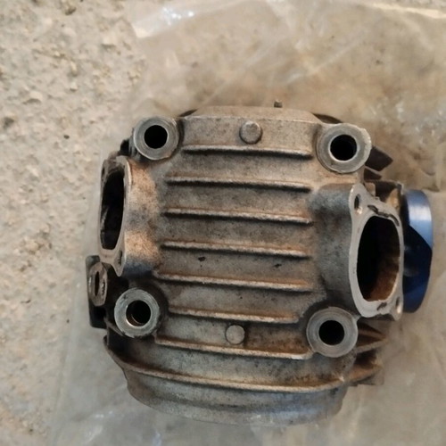 Innova Genuine Cylinder Head used, valves only