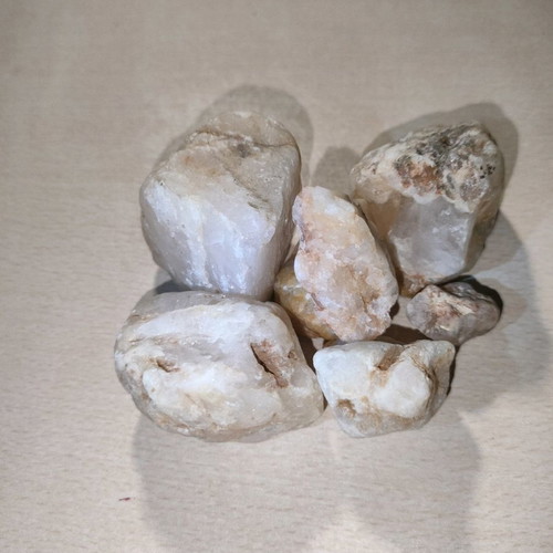 Emeralds collectible stones and ore new for decoration