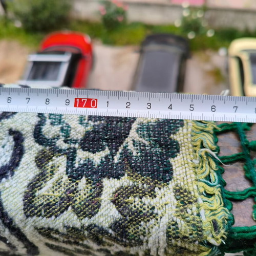 Woven green blanket used 178x125 without fringes